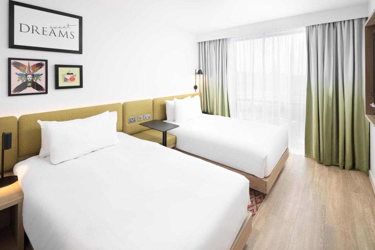 Hampton By Hilton Rochdale Hotel Exterior photo