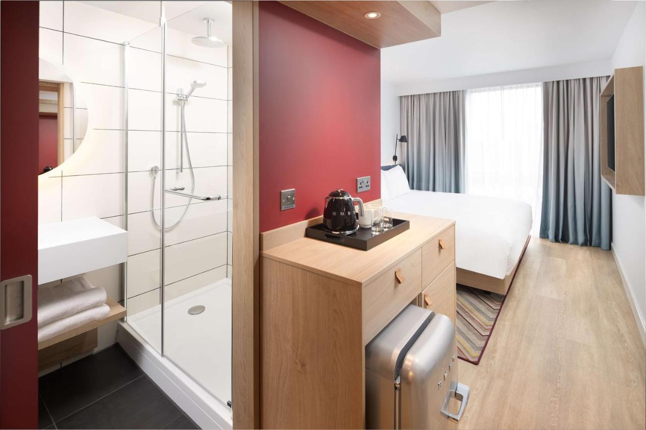Hampton By Hilton Rochdale Hotel Exterior photo
